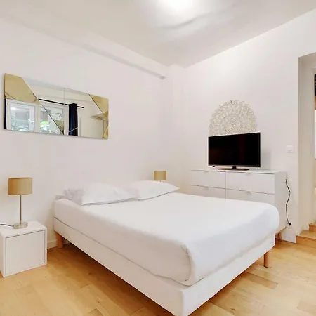 Amazing 1br 4p - Chatelet Апартаменты